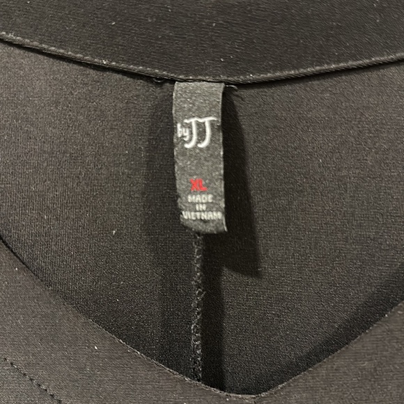 Black tunic top - Picture 3 of 4